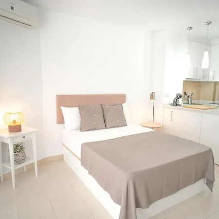 Apartamento New Studio, And - Sun By 10tosea *